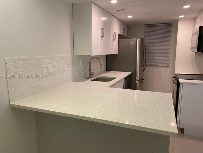 Building Photo - 3248 Coral Ridge Dr