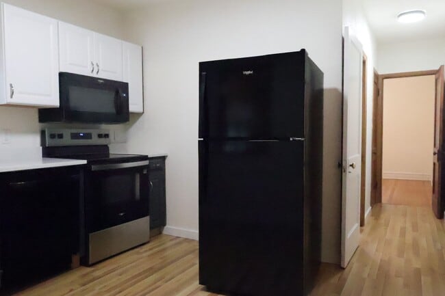 Building Photo - Charming Clifton Heights Bungalow!!