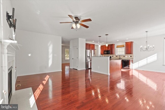 Building Photo - 15221 Londons Bridge Rd