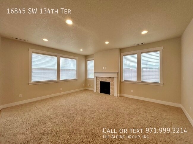 Building Photo - 16845 SW 134th Terrace