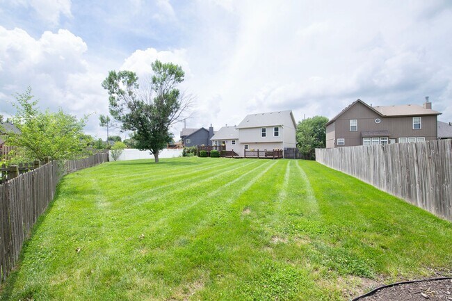 Building Photo - 16131 S Matt Ct