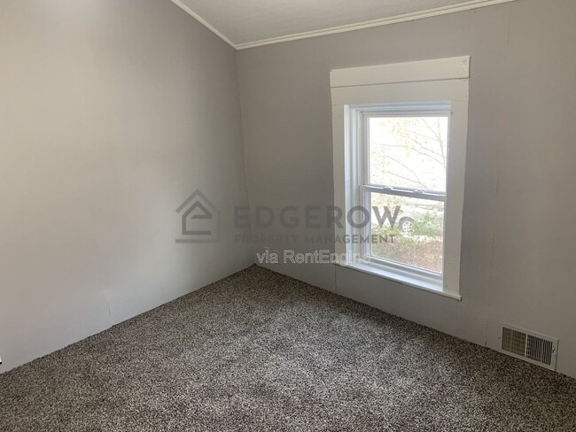 Building Photo - 1644 Beidler St