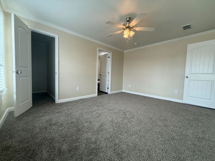 Building Photo - 709 N Collins Fwy