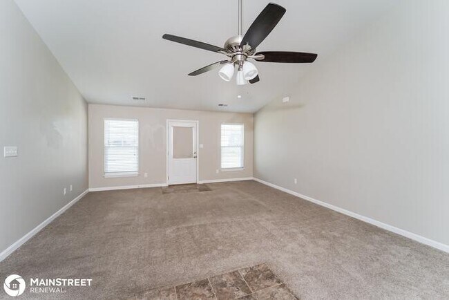 Building Photo - 9829 Valley Farms Blvd, Louisville, KY 40272