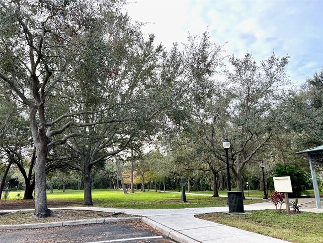 Building Photo - 4800 Rilma Ave