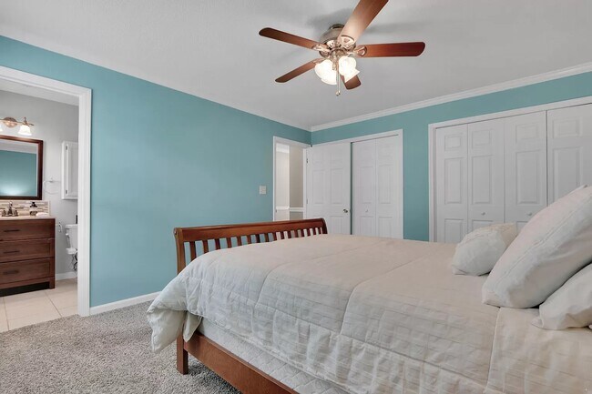Building Photo - 601 Blackburn Dr