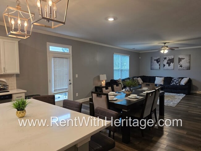 Building Photo - Amazing 5 Bedroom/ 3 Bath Home in Sweetwater, a Swim Tennis Community/ Attention to Detail / Grea...