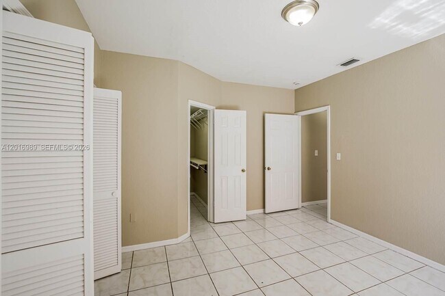 Building Photo - 8764 NW 153rd Terrace