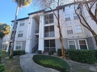 Building Photo - 5709 Legacy Crescent Pl