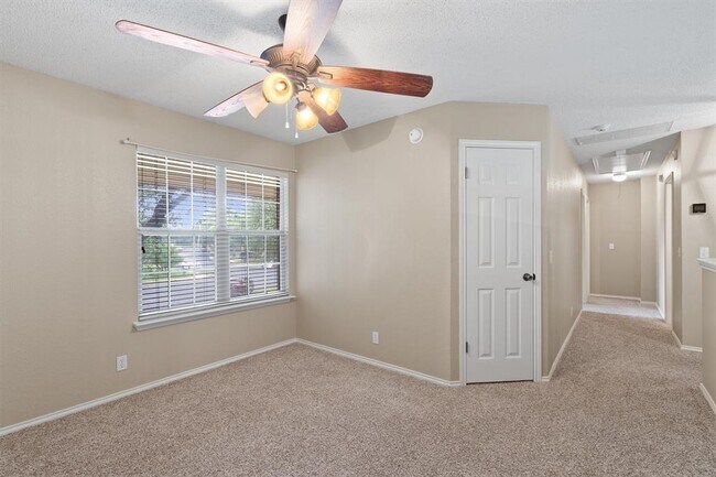Building Photo - 16303 Ascent Cove