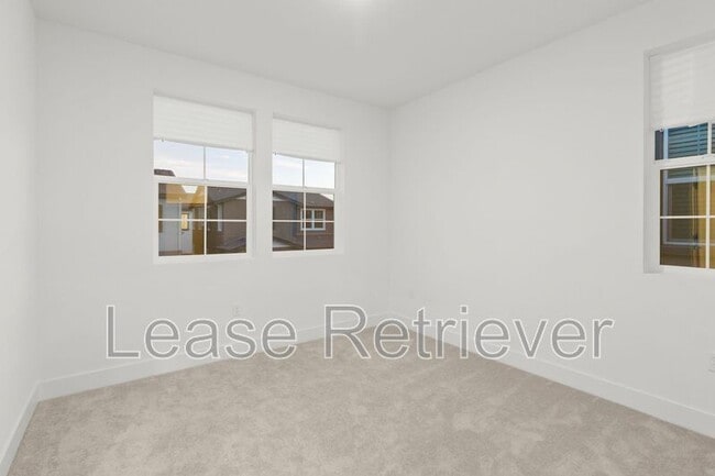 Building Photo - 1909 Ariana Pl