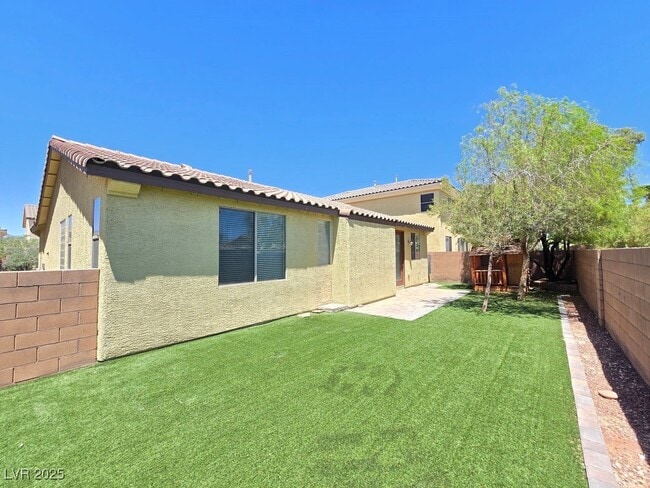 Building Photo - 10632 Open Range Ct