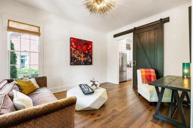 Building Photo - 7280 Samples Field Rd