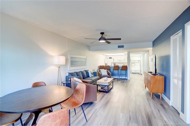 Building Photo - 5601 NE Gulfstream Way