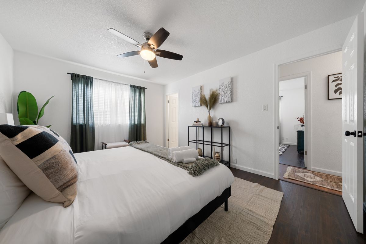 Building Photo - 10609 Olson Dr