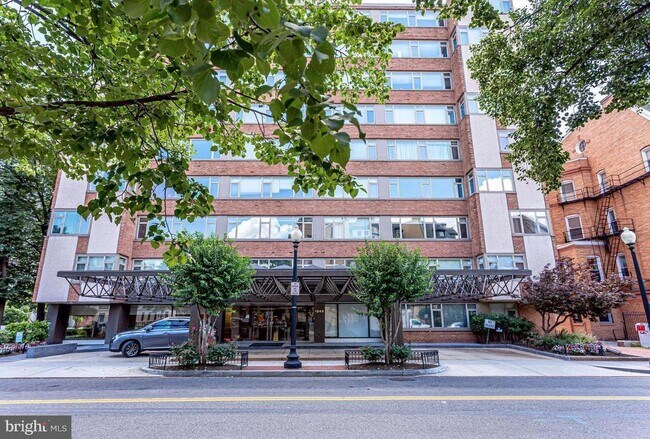 Building Photo - 1545 18th St NW
