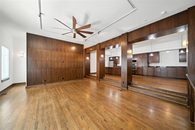 Building Photo - 1826 Prospect St