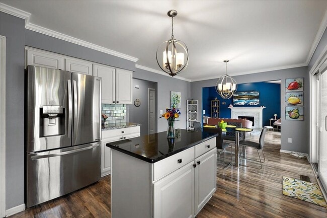 Building Photo - 42683 Wimbleton Way