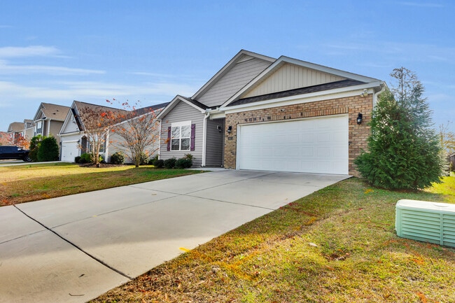 Building Photo - 402 Isabelle St