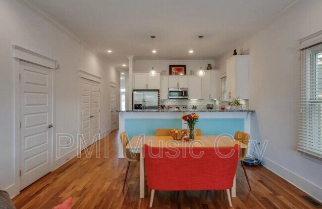 Building Photo - 1329A Meridian St