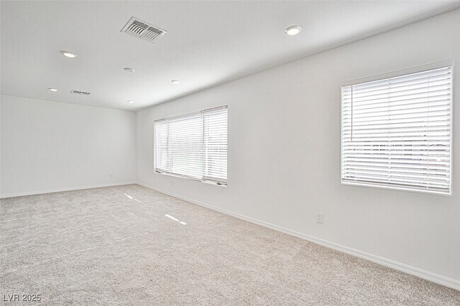 Building Photo - 7412 Legacy Pt St