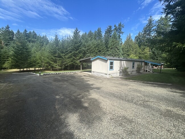 Building Photo - 561 E Colonel Wright Rd