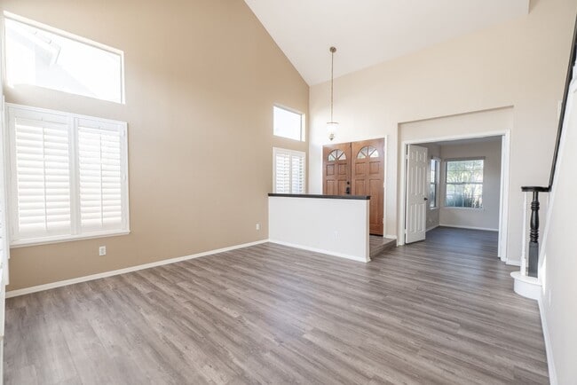 Building Photo - 17410 Majestic Cypress Way