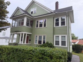 Building Photo - 53 Howland Terrace
