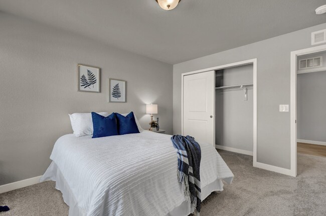 Building Photo - BRAND NEW HOME MINUTES FROM FORT CARSON AN...