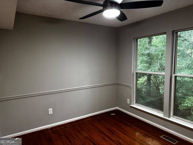 Building Photo - 10535 Virginia Pine Ln