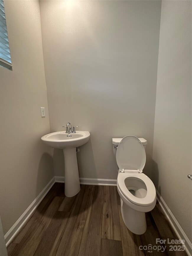 Building Photo - 13965 Castle Nook Dr