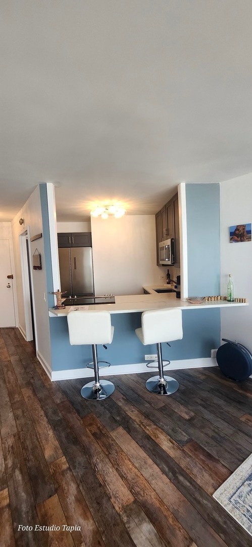 Building Photo - 5415 N Sheridan Rd