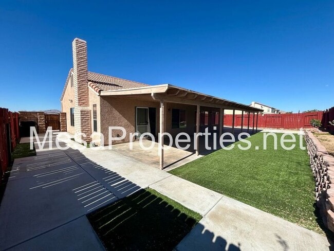 Building Photo - 16481 Silica Dr