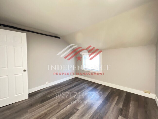 Building Photo - 1548 Lingo St