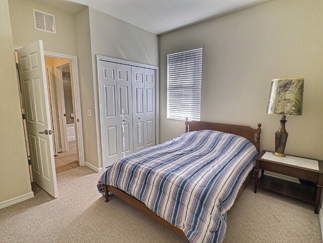 Building Photo - New Rental Available in Stoneybrook at Venice!