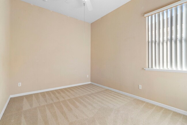 Building Photo - 2731 Sand Arbor Cir