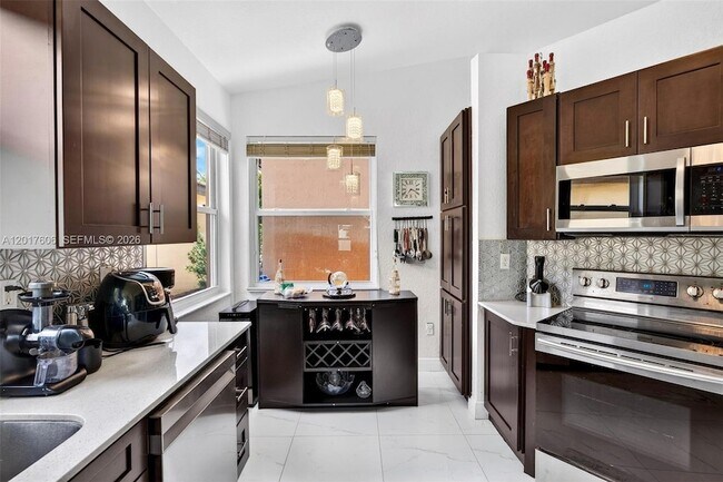 Building Photo - 13337 SW 52nd St