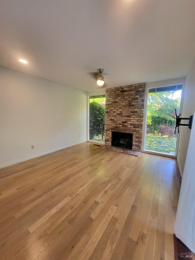 Building Photo - 3345 Diablo Cir