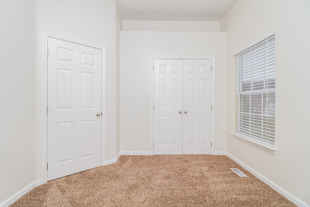 Building Photo - 7212 Legacy Dr