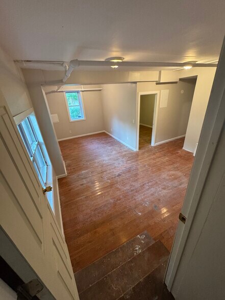Building Photo - 11 Lincoln Pl