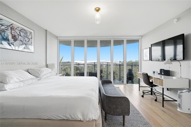 Building Photo - 2155 Washington Ct