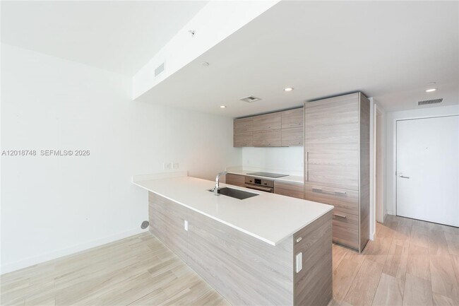 Building Photo - 1300 S Miami Ave
