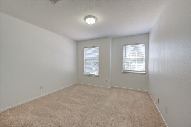 Building Photo - 24626 Cornell Park Ln