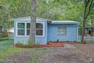Building Photo - Very cute 2/1 home available for rent
