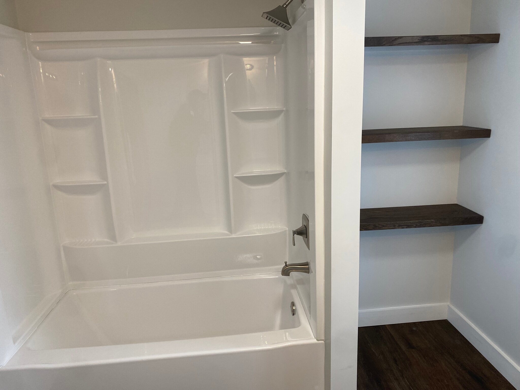 Building Photo - 340 N Park St