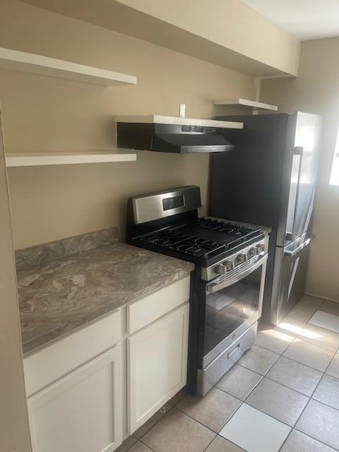 Building Photo - 15800 Hubbell Ave