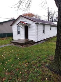 Building Photo - 2205 N 2nd St