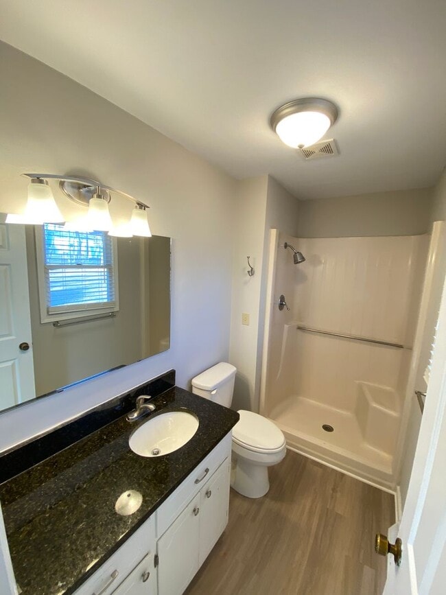 Building Photo - 3bed/2bath house on large lot with garage, Minutes from Hwy 73 and I-85, Close to Concord