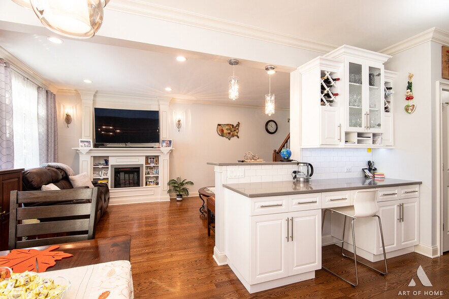 Building Photo - 7247 Bradford Ct