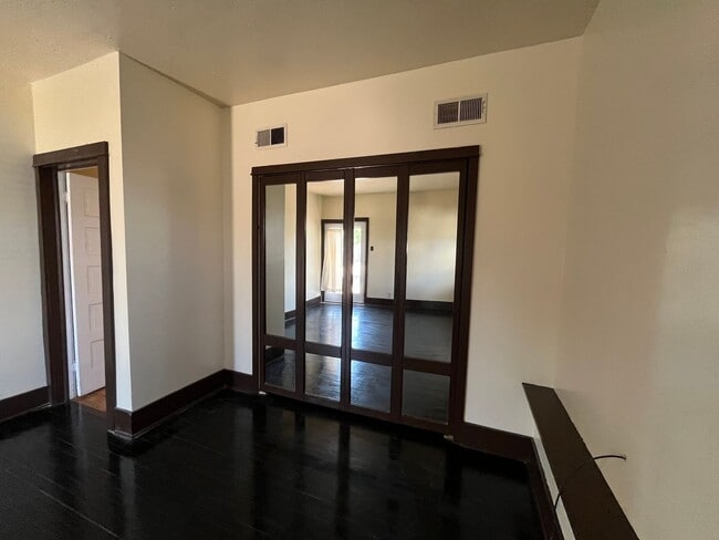 Building Photo - Historic, Charming Home in Coronado Distri...